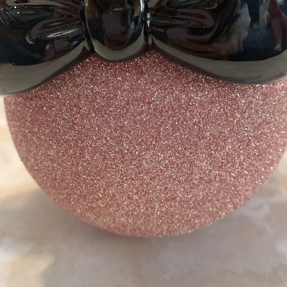 Disney: Minnie Mouse pink glitter soap / lotion dispenser. - Picture 4 of 4